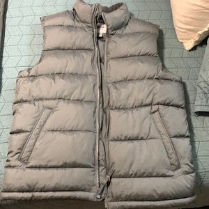 Old Navy Men’s Puffer Vest